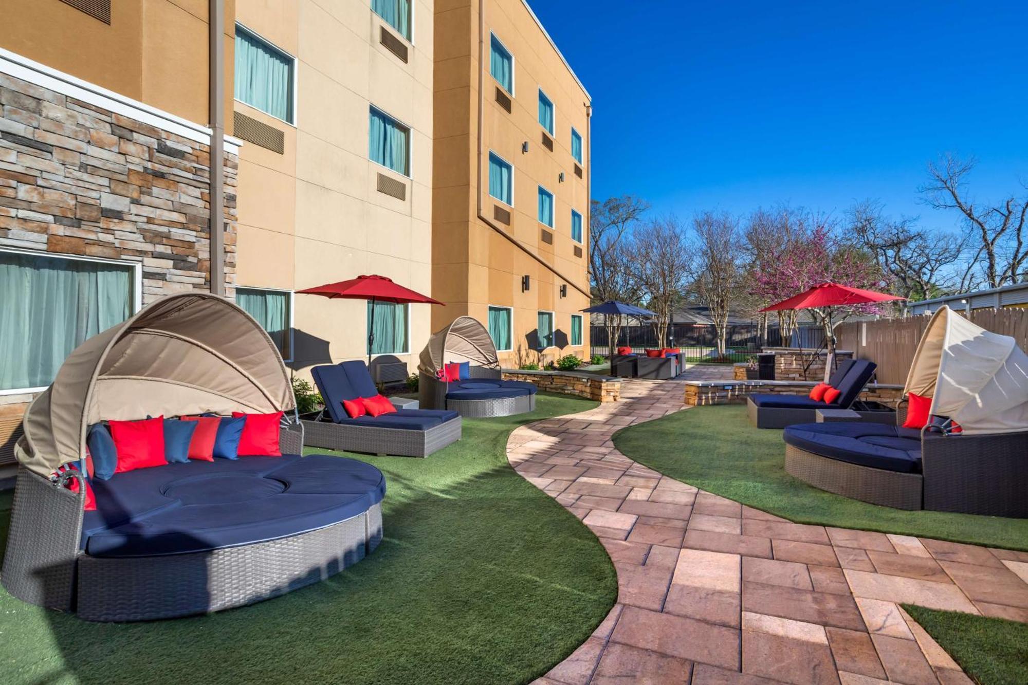 Best Western Plus Lake Jackson Inn&Suites Exterior foto